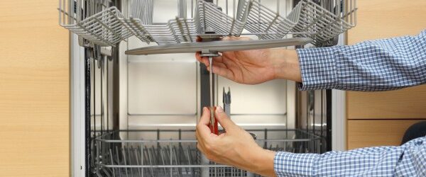 Comment-Dépanner-Réparer-lave-vaisselle-s-allume-et-ne-demarre-pas Comment-Dépanner-Réparer-lave-vaisselle-s-allume-et-ne-demarre-pas